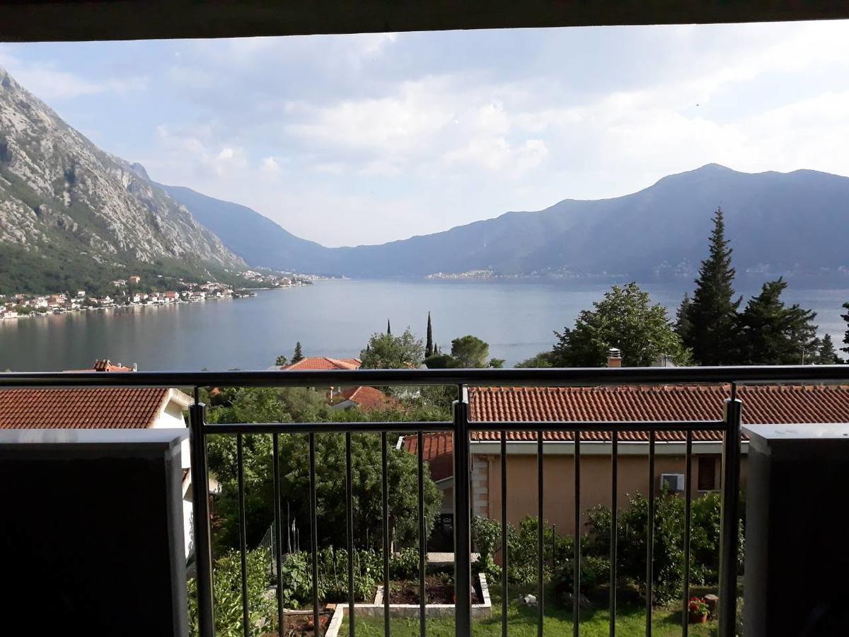 Apartments Nadja Kotor Exterior foto